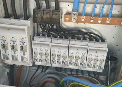 Elektromos elosztó létesítése 2